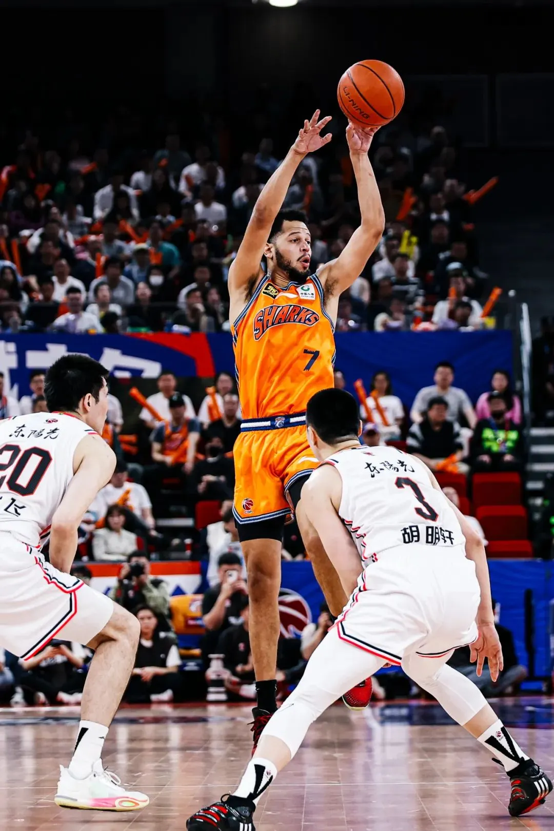 关于今晨上海海港备战NBA常规赛，状态回暖细节曝光，震撼外界，训练强度明显提升的信息-开云娱乐平台